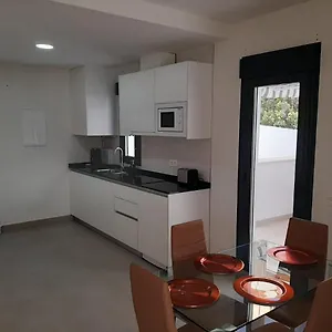 New In The Center-terrace & Free Parking Appartamento